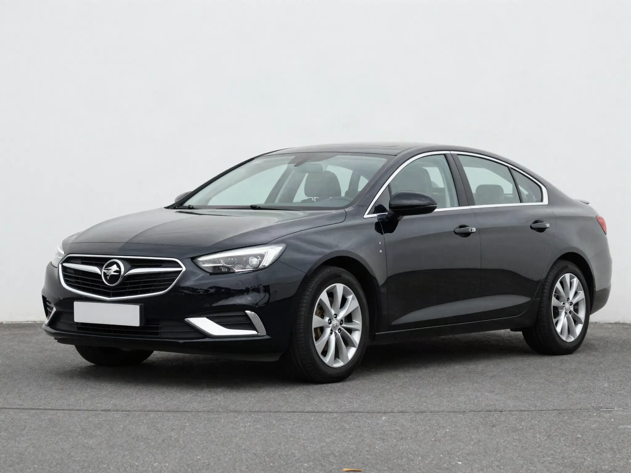Opel Insignia 2.0 CDTI — 1/3