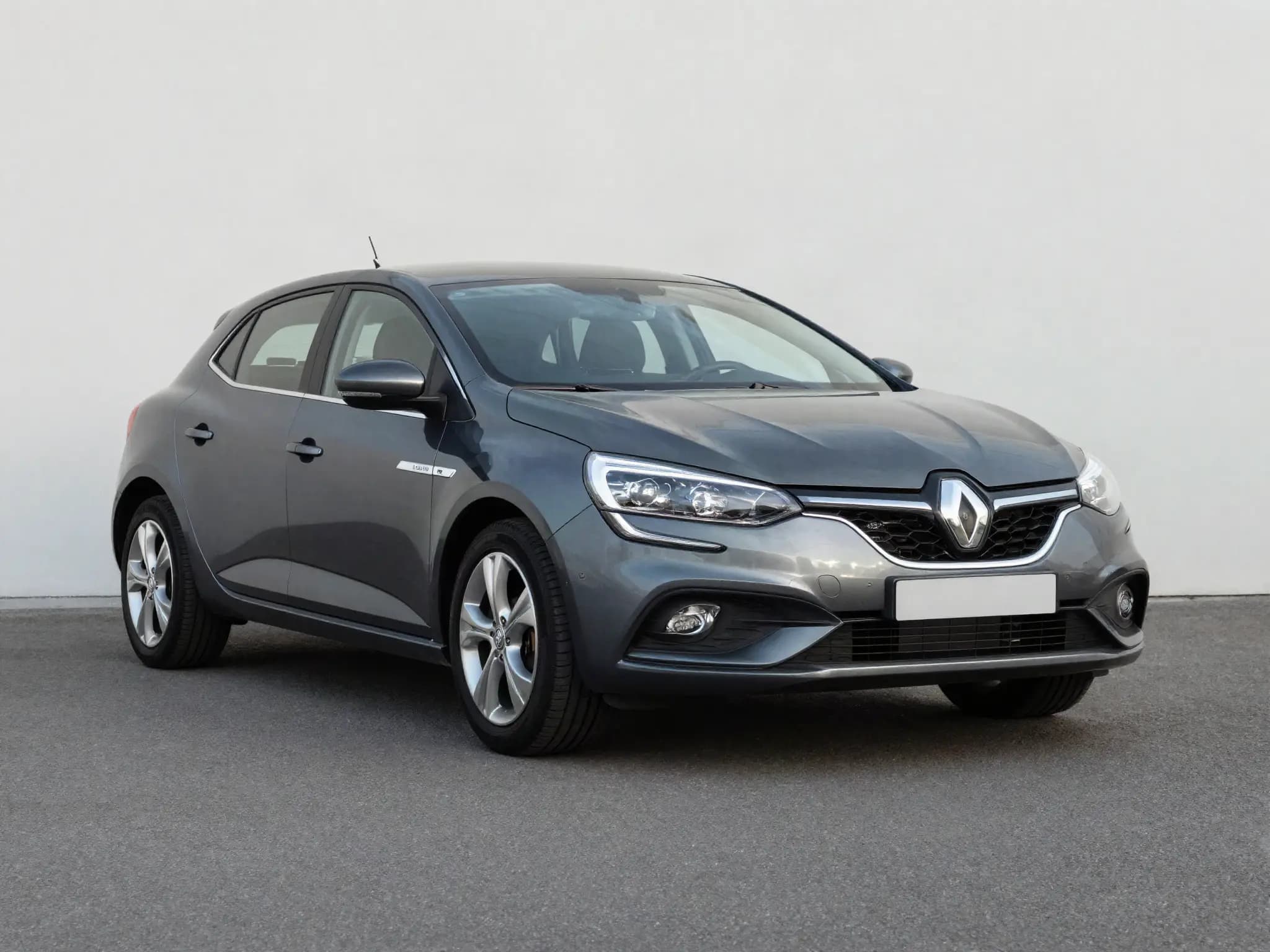 Renault Megane 1.5 dCi — 1/3