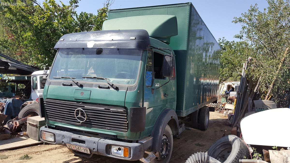 Mercedes 14-19, може и посебно само фургонот — 1/4